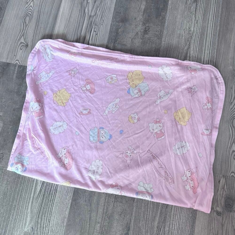 sanrio characters daiso pink cooling blanket